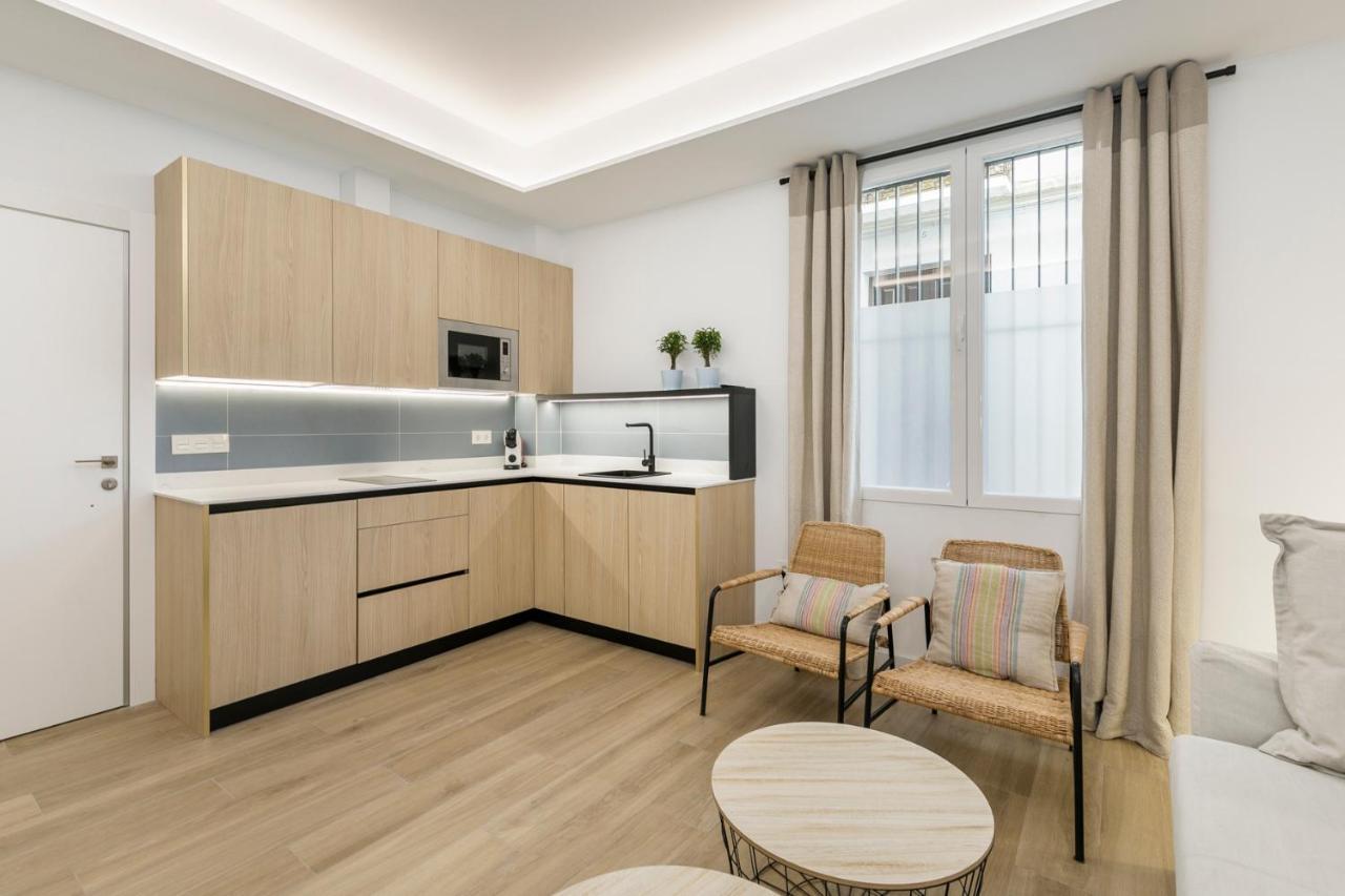 Hi Room - Smart Apartments - He 0 Granada Esterno foto