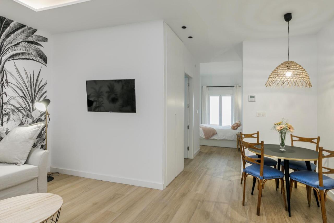 Hi Room - Smart Apartments - He 0 Granada Esterno foto
